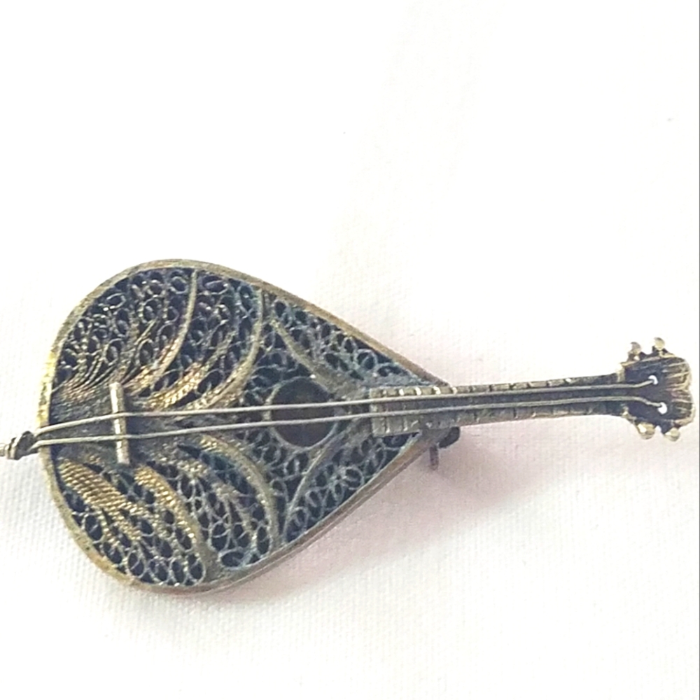 Vintage Silver Filigree MANDOLIN BROOCH